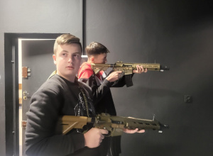 Zajęcia na strzelnicy w Bolimowie