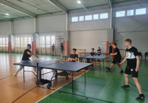 Turniej tenisa stołowego